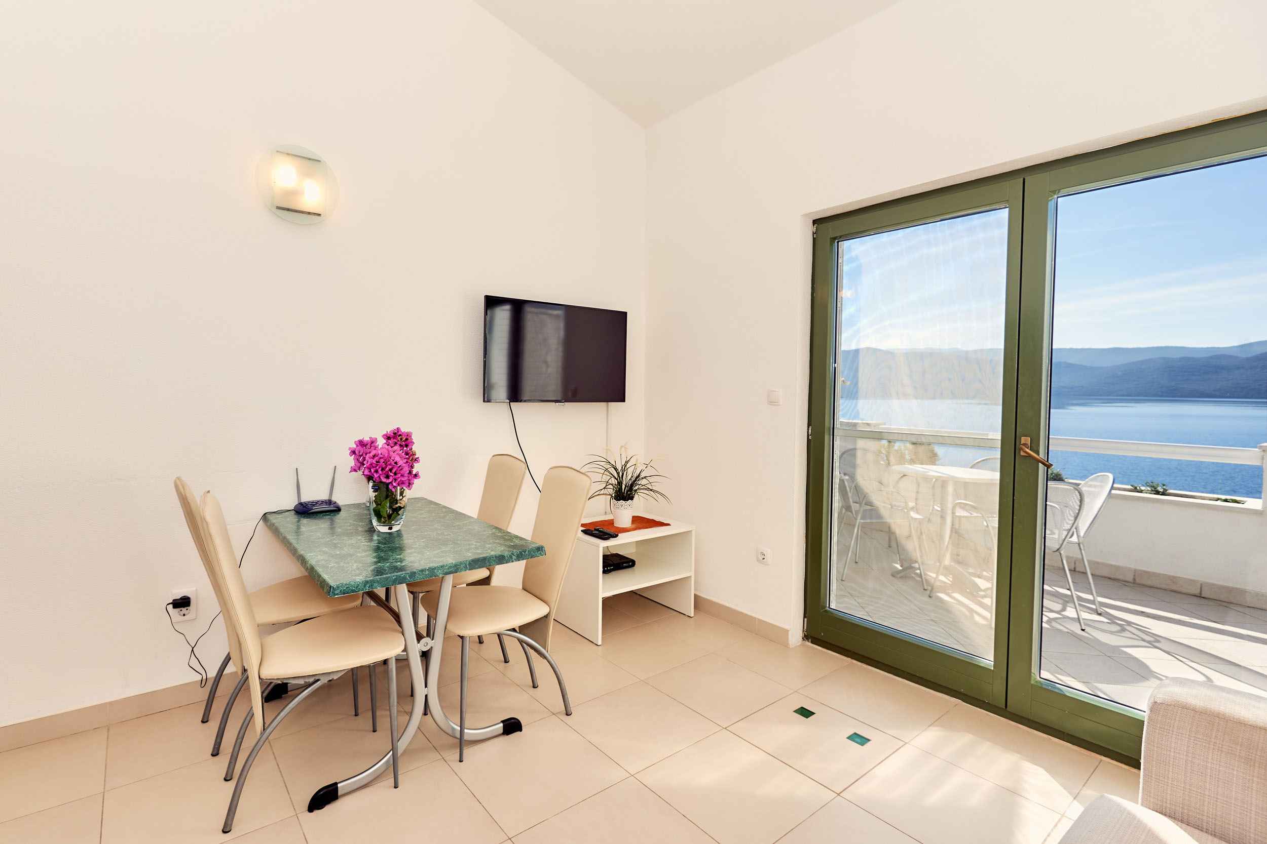 Apartman3__03_23_11zon